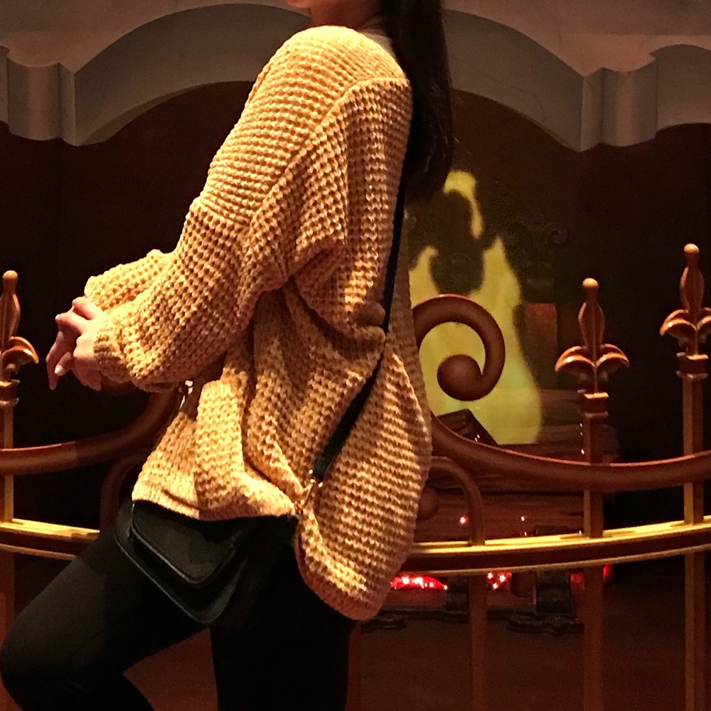 TILLY’s mustard cardigan